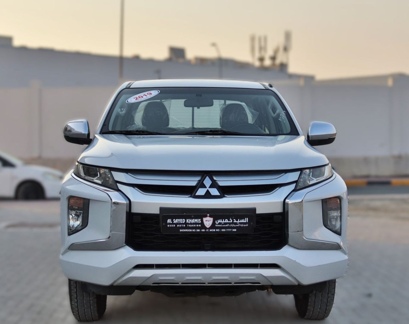 Mitsubishi L200 2019 Mitsubishi L200 GLS (V Gen), 4dr Double Cab Utility, 2.4L 4cyl Petrol, Manual, Four Wheel Drive