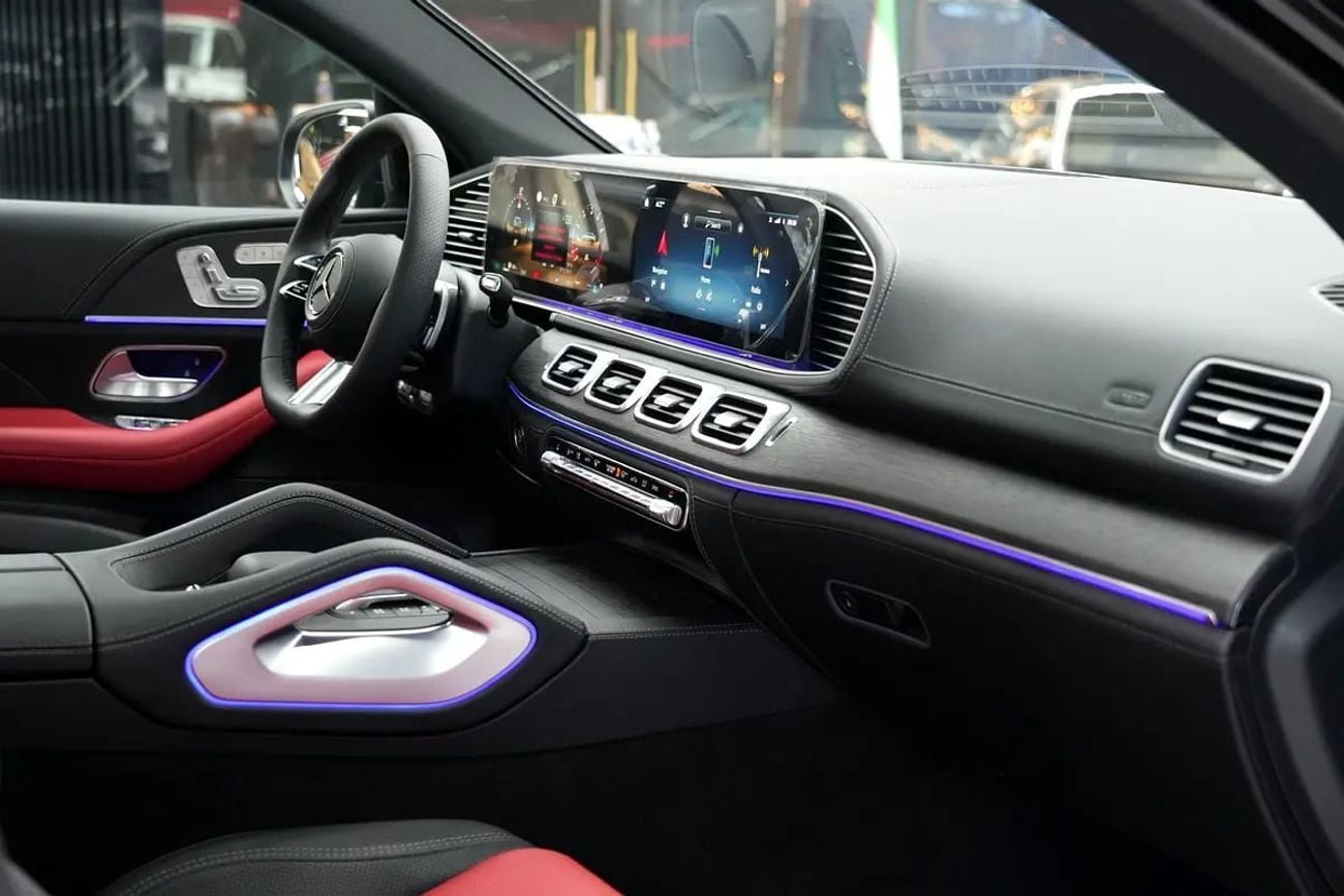 مرسيدس بنز GLE 450 كوبيه GLE 450 Coupe Dark Series | GCC 0km | Agency Warranty