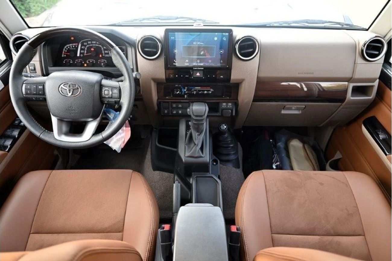 Toyota Land Cruiser 70 SDLX V6 4.0L PETROL 4WD 5-SEATER AUTOMATIC