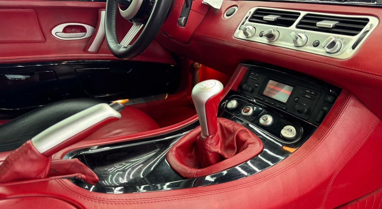 بي أم دبليو Z8 4.9L,V8 ,   6 Speed Manual
