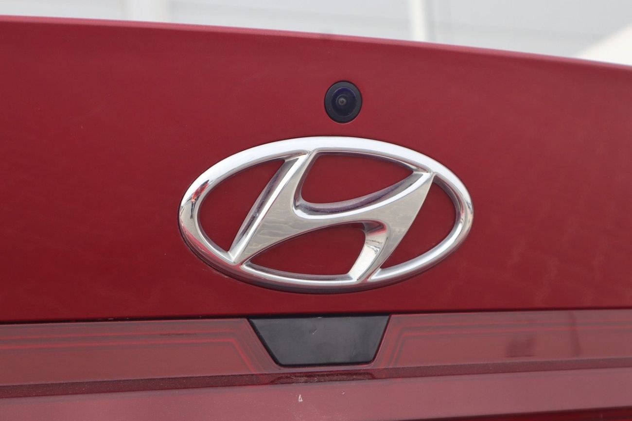 هيونداي إلانترا GL 1.6L