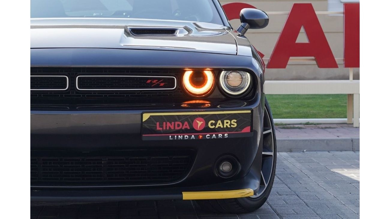 Dodge Challenger SRT 392 Dodge Challenger SRT8 392 Scat Pack Shaker 6.4L 485BHP 2016 GCC under Warranty with Flexible