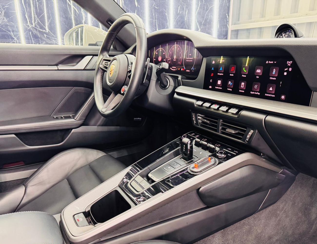 Porsche 911 Carrera 3.0L (380 HP) Coupe 2025 Porsche 911 Carrera, Eur Specs with international War till Nov 2027