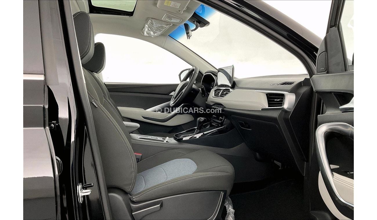 Chevrolet Captiva Premier | 1 year free warranty | 0 down payment | 7 day return policy