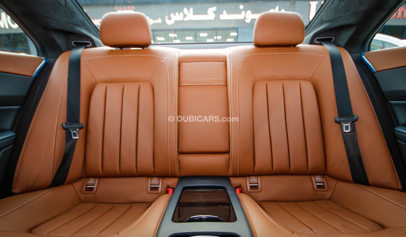 Mercedes-Benz CLS 500