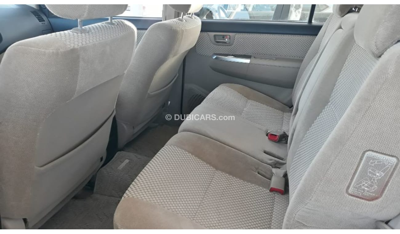 Toyota Fortuner 2015 Model Gulf specs  4 cylinders  4x4 low mileage  automatic gear