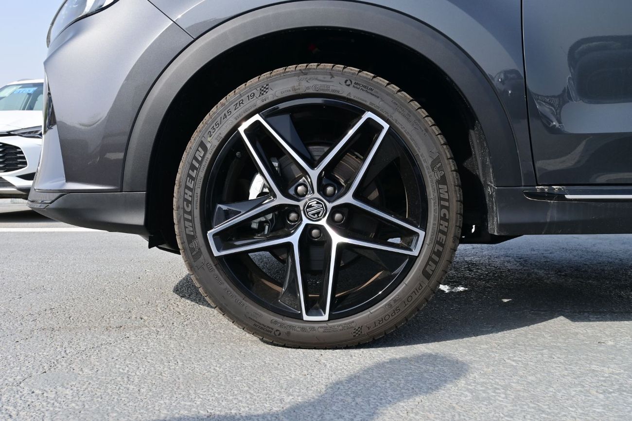 MG RX5 MG RX5 1.5L Petrol, FWD Model 2025 Color Grey