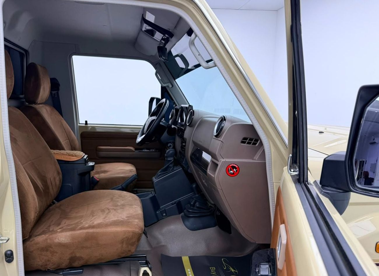 Toyota Land Cruiser 70 LC79 LX 2024 Toyota Land Cruiser 79 LX, Auto Guard Warranty, Excellent Condition, GCC
