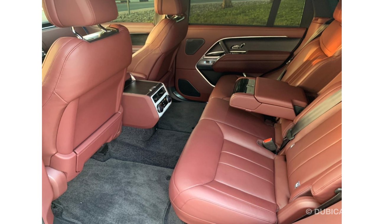 Land Rover Range Rover LWB / GCC Spec / With Warranty & Serv