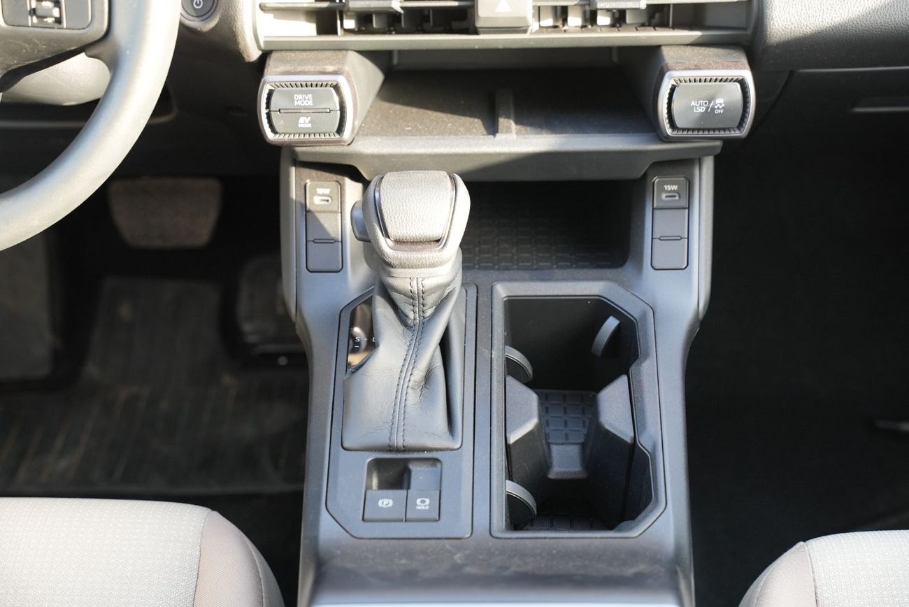 Toyota RAV4 2026 Toyota Rav4 LE 4x2 Hev 2-5l Tutomatic Transmission Petrol