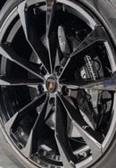 Lamborghini Urus STD 4.0T V8 Akrapovic Exhaust System • Warranty + Service Available • GCC