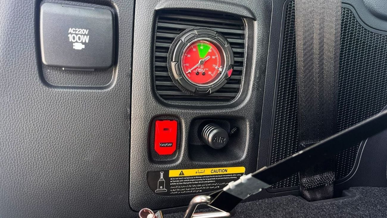 تويوتا لاند كروزر 