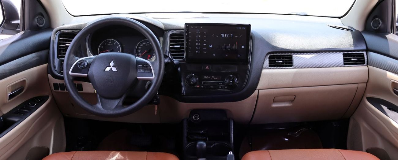 ميتسوبيشي آوتلاندر GLX Basic 2.4L (7 Seater)