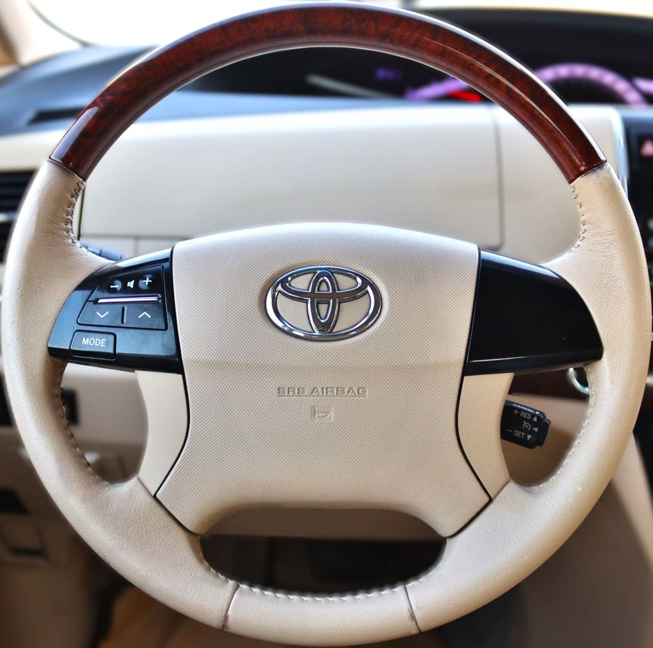 تويوتا بريفيا تويوتا بريفيا SE (XR50)، 2018، 5 د آر إم بي في، 2.4 لتر 4 سلندر بنزين، أوتوماتيك، دفع أمامي