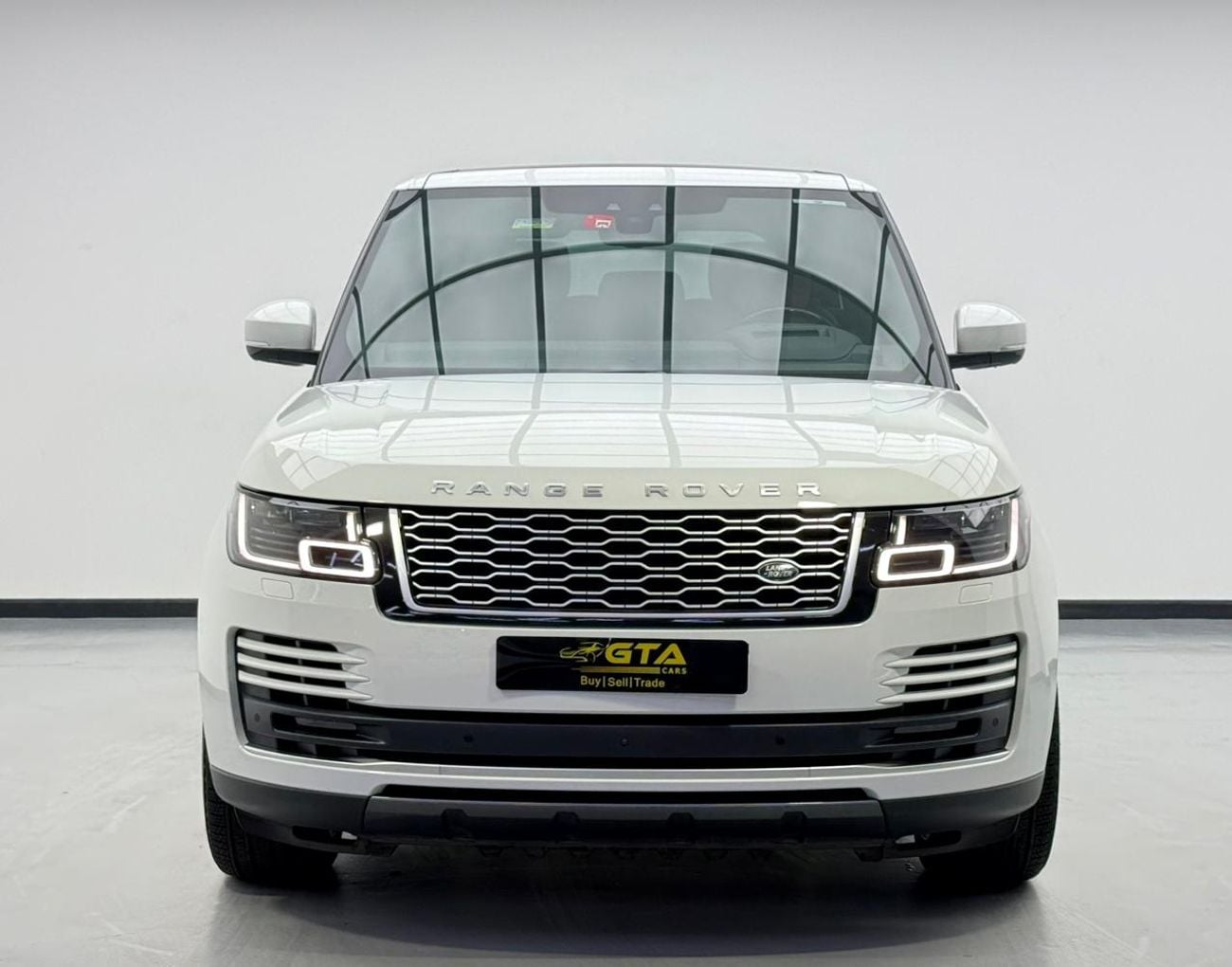 Land Rover Range Rover 2020 Range Rover Vogue SE P525, Warranty, Full Land Rover Service History, GCC Specs