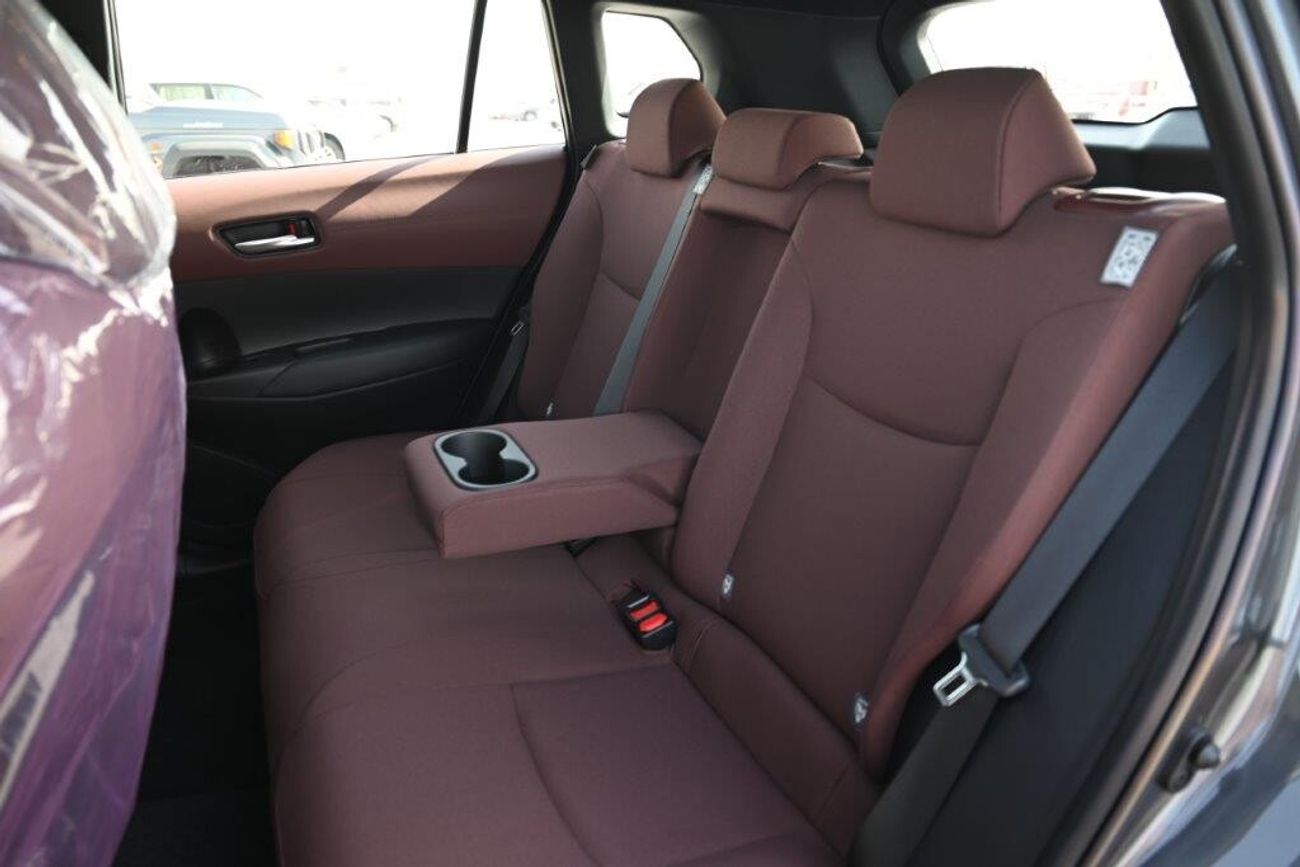 تويوتا كورولا كروس Hybrid LE 1.8L AT