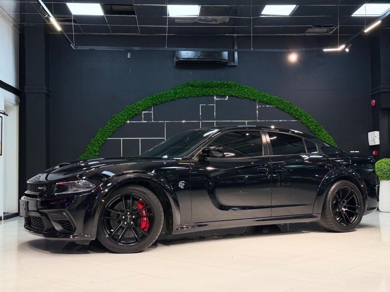 Dodge Charger SRT Hellcat 6.2L (707 HP)