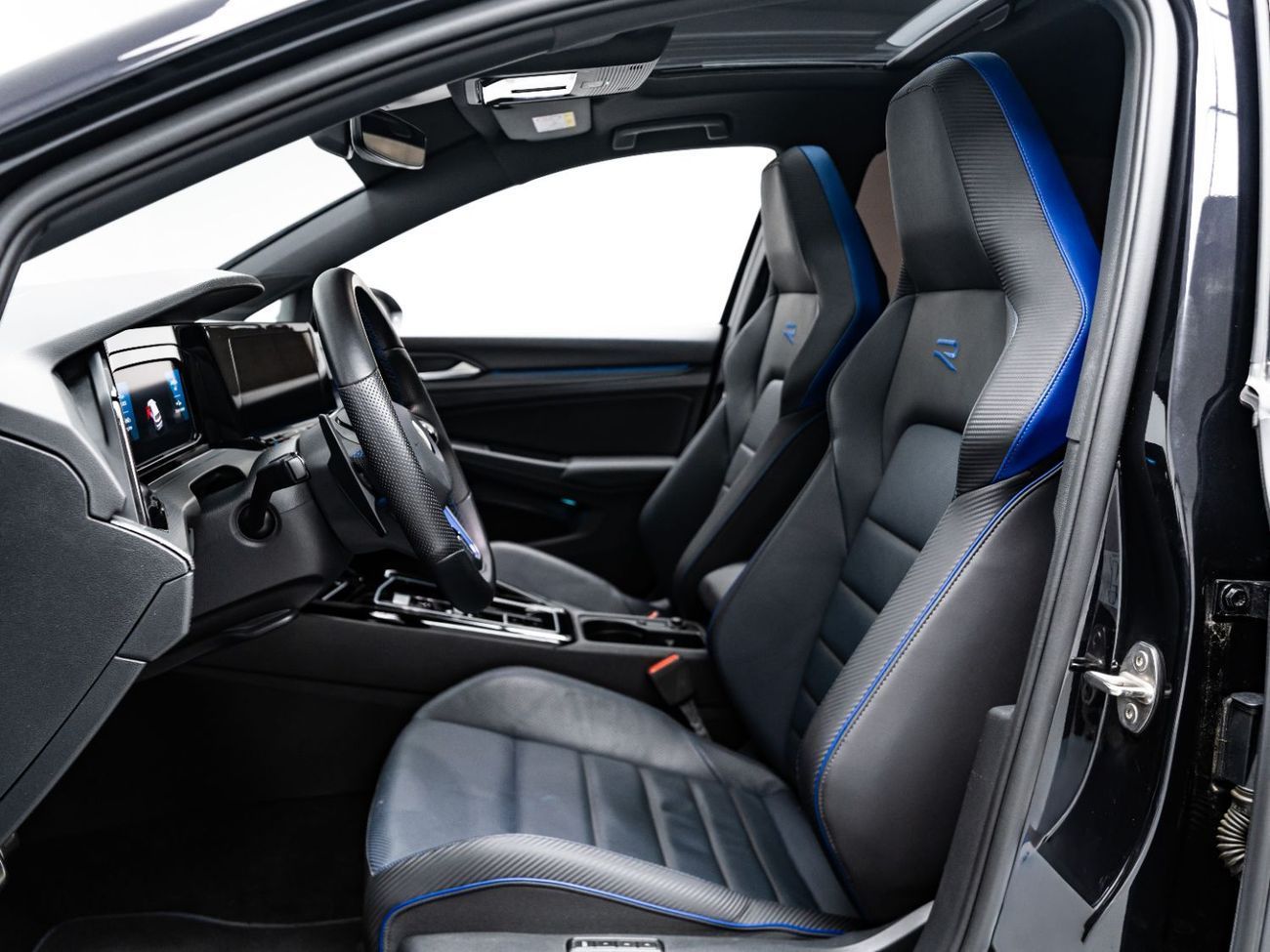 Volkswagen Golf R Base 2.0T 2023 Volkswagen Golf R, 2027 Volkswagen Warranty, Volkswagen Service Contract, Low Kms, GC