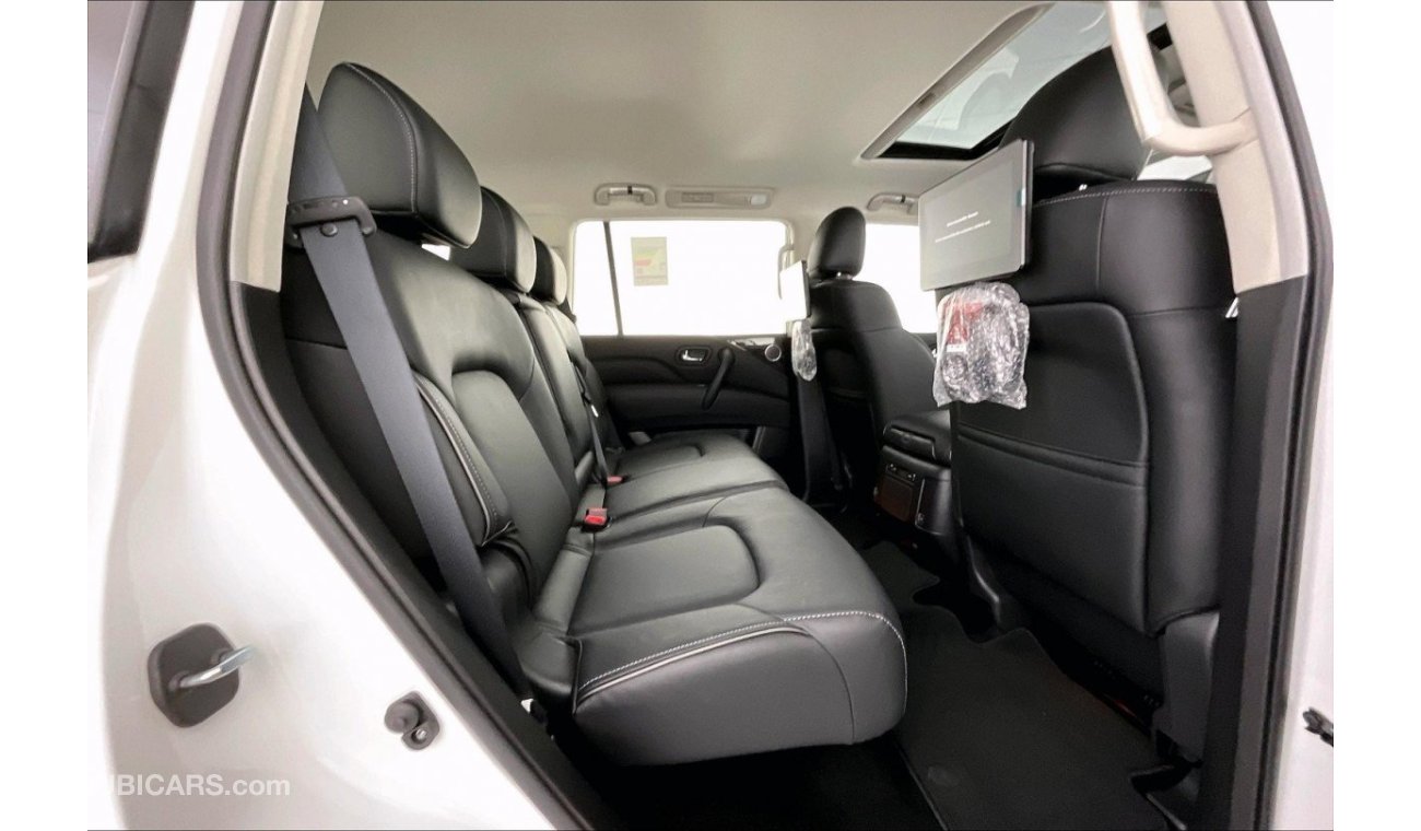 إنفينيتي QX80 Luxe Sensory (8 Seater) | سنة ضمان مجانية | نسبة التمويل 1.99% | خالية من أضرار الفيضانات