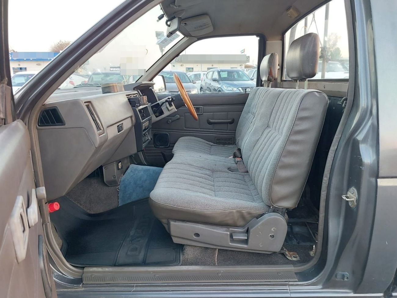 نيسان بيك آب 1991 NISSAN DATSUN PICK UP RHD PETROL MANUAL(PM23932)