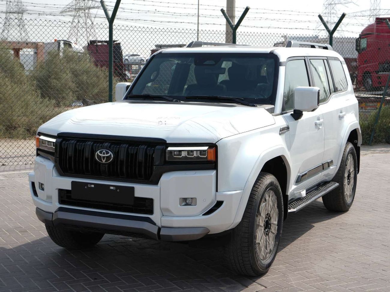 Toyota Prado VXR Toyota Prado 2.8L diesel Luxury panorama Full option GCC 2026