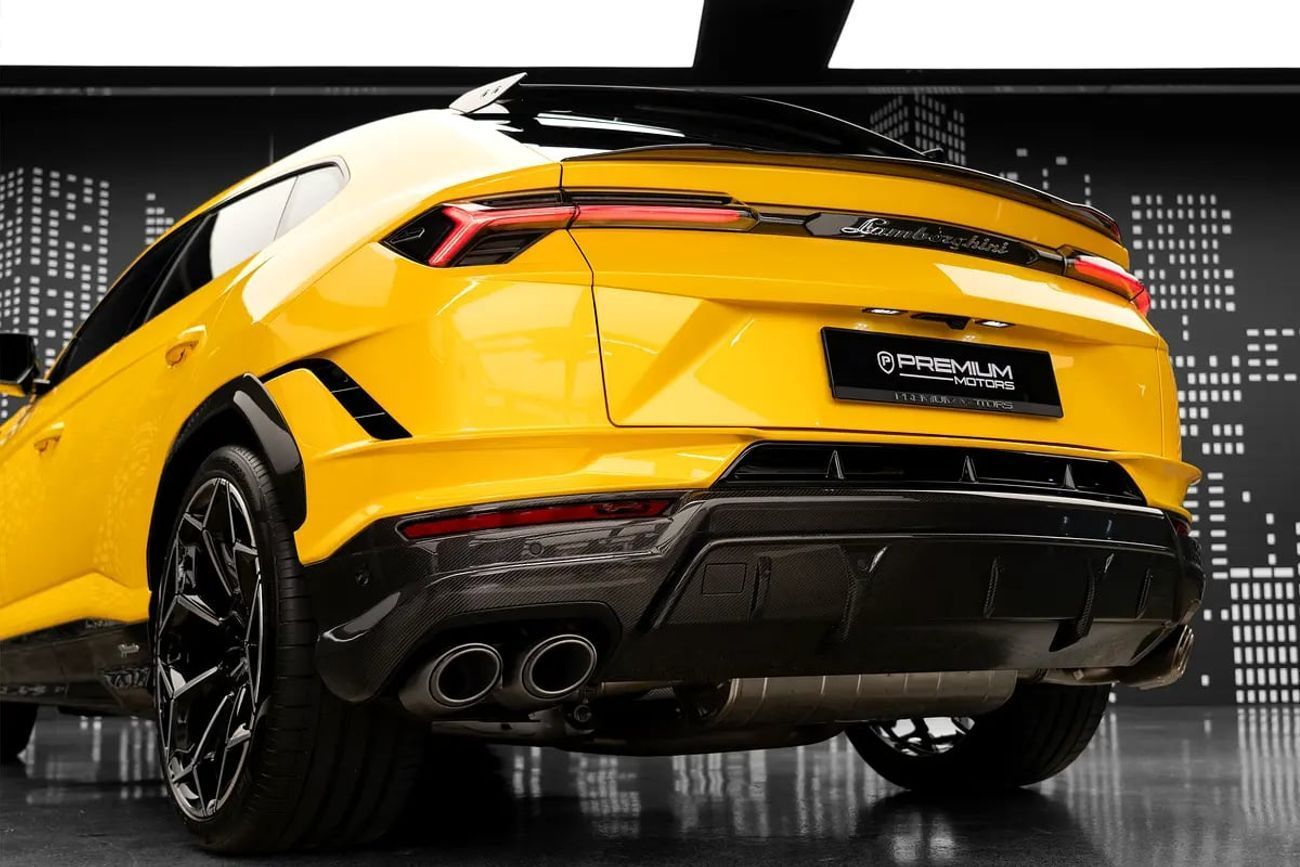 لامبورغيني اوروس 4.0T V8 Performante