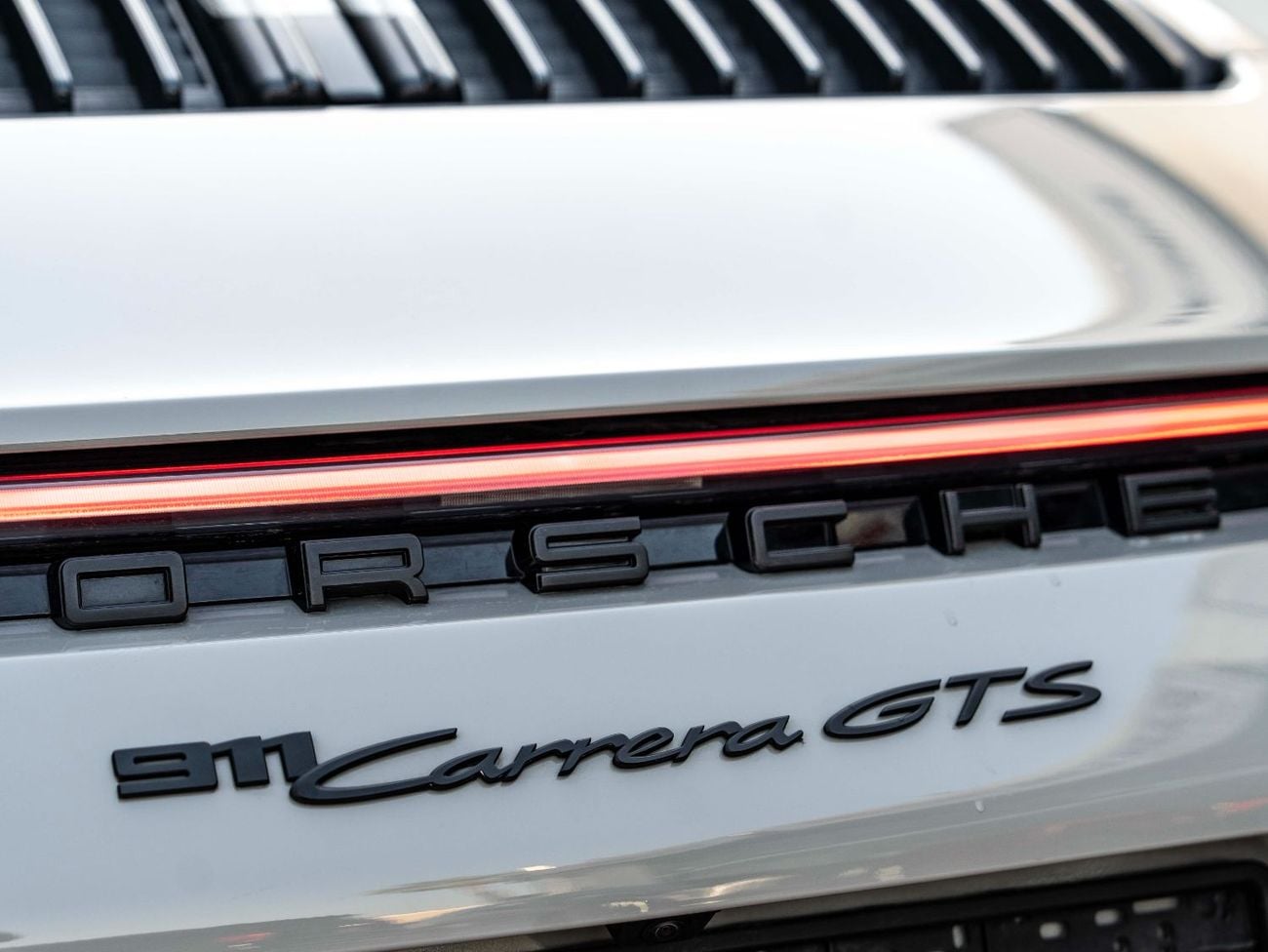 بورش 911 CARRERA GTS