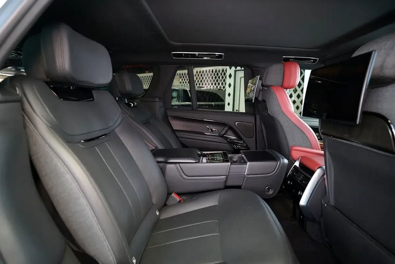 Land Rover Range Rover SV P530