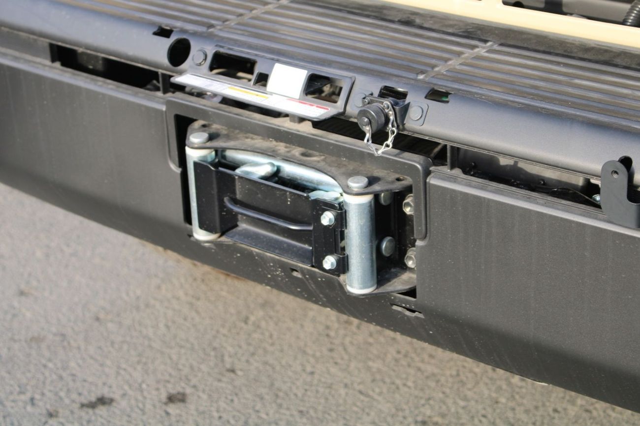 تويوتا لاند كروزر بيك آب TOYOTA LANDCRUISER 79 2.8L DIESEL DOUBLE CAB 4WD LX-Z AUTO