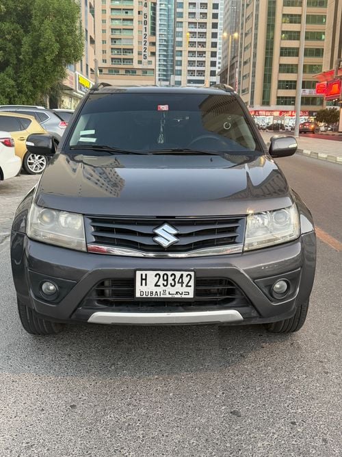 سوزوكي جراند فيتارا DLX