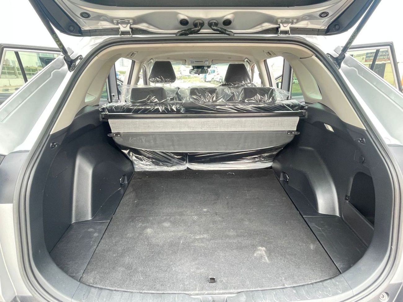 تويوتا راف ٤ Toyota Rav4 ,Petrol 2.0L ,right Hand Drive ,Only For Export Available