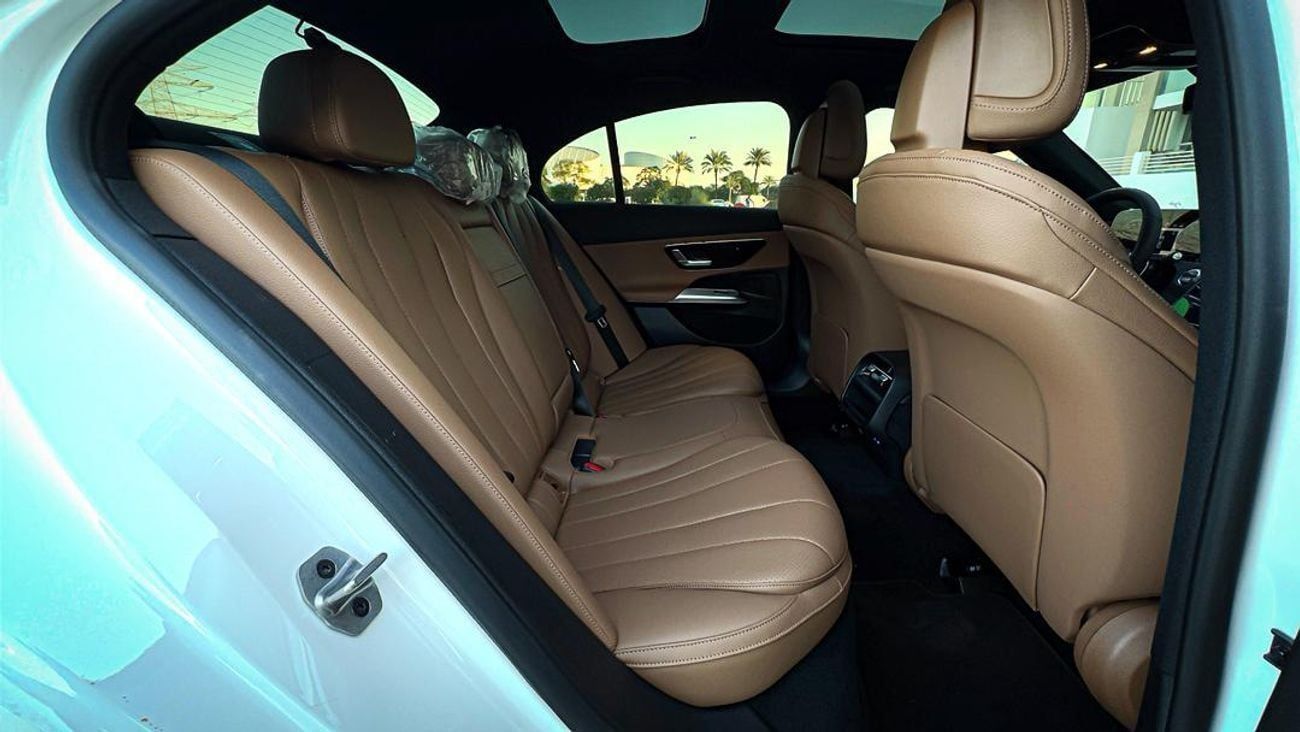 Mercedes-Benz E200 2.0L