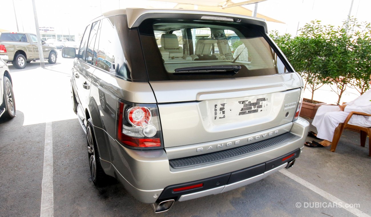 Land Rover Range Rover Sport HSE With Supercharged Body kit