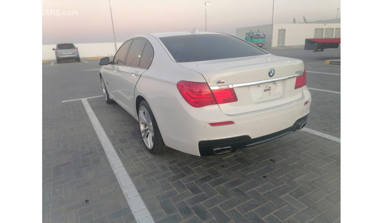 بي أم دبليو 750 Li