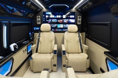 Toyota Hiace GL Built by Barugzai |  2-year interior warranty + Agency Warranty