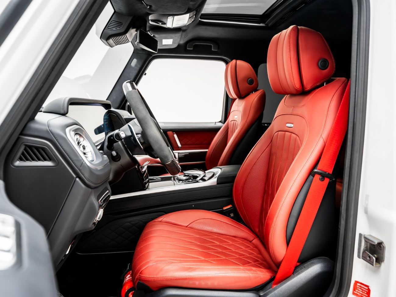 مرسيدس بنز G 63 AMG 2023 Mercedes G63, 2028 Mercedes Warranty, 2027 Mercedes Service COntract, Low KMs, GCC