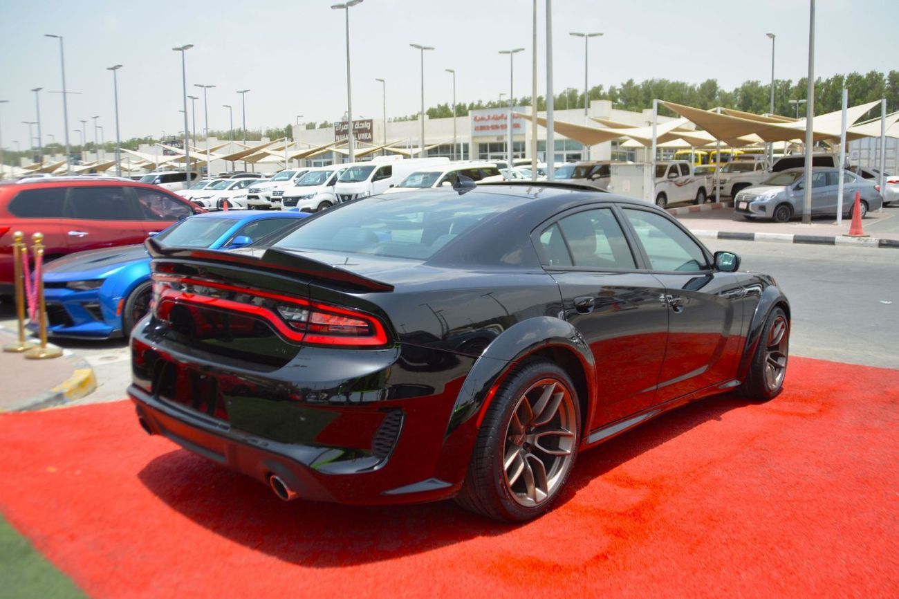 Dodge Charger SRT Hellcat 6.2L (717 HP)THE BEST IN THE MARKET/2022/TOP CLEAN