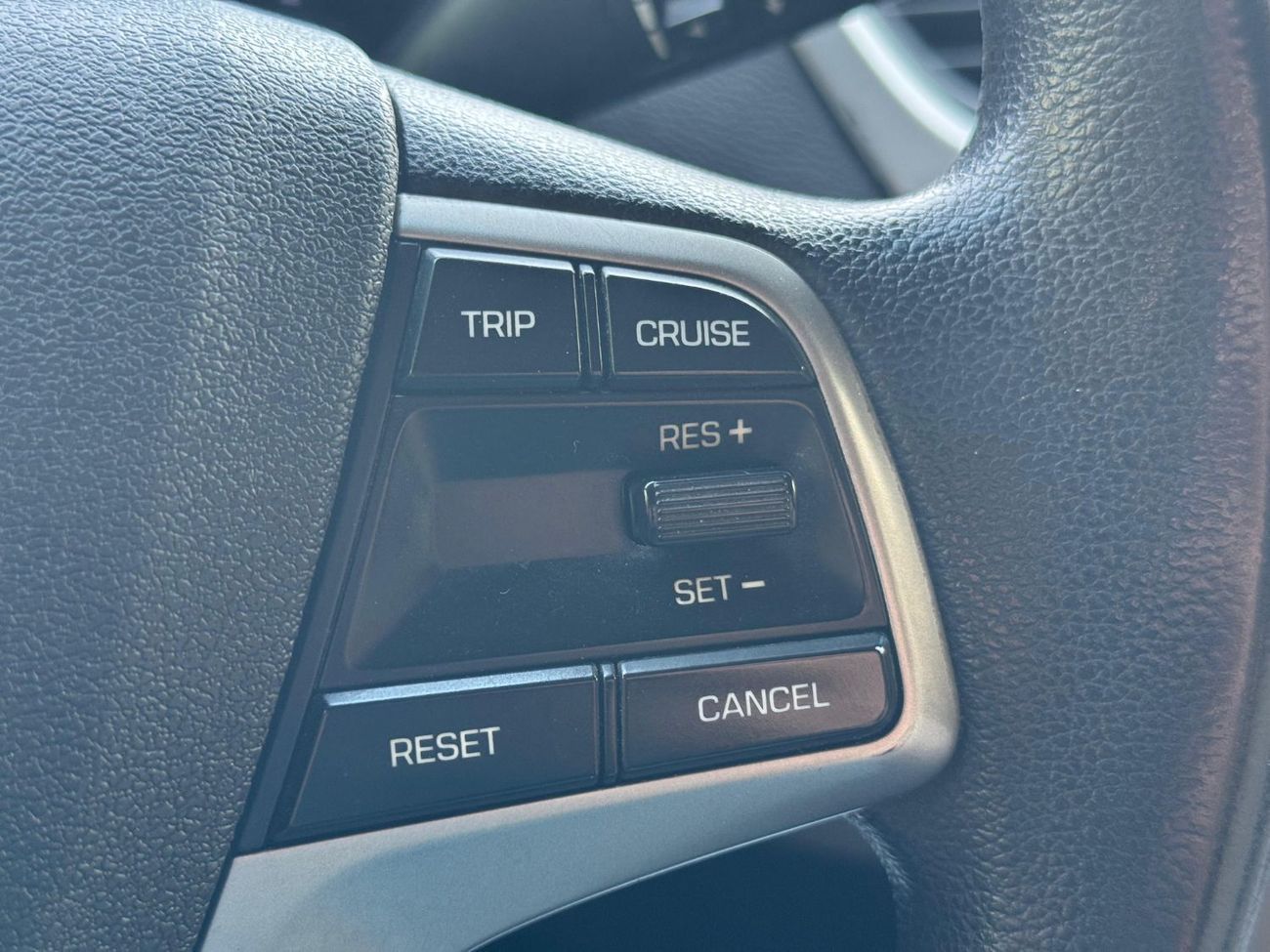 هيونداي أكسنت GL 1.6L (123 HP) GL 1.6L V4 / REAR SENSORS / REAR AC / IN PERFECT CONDITION / ECO CAR