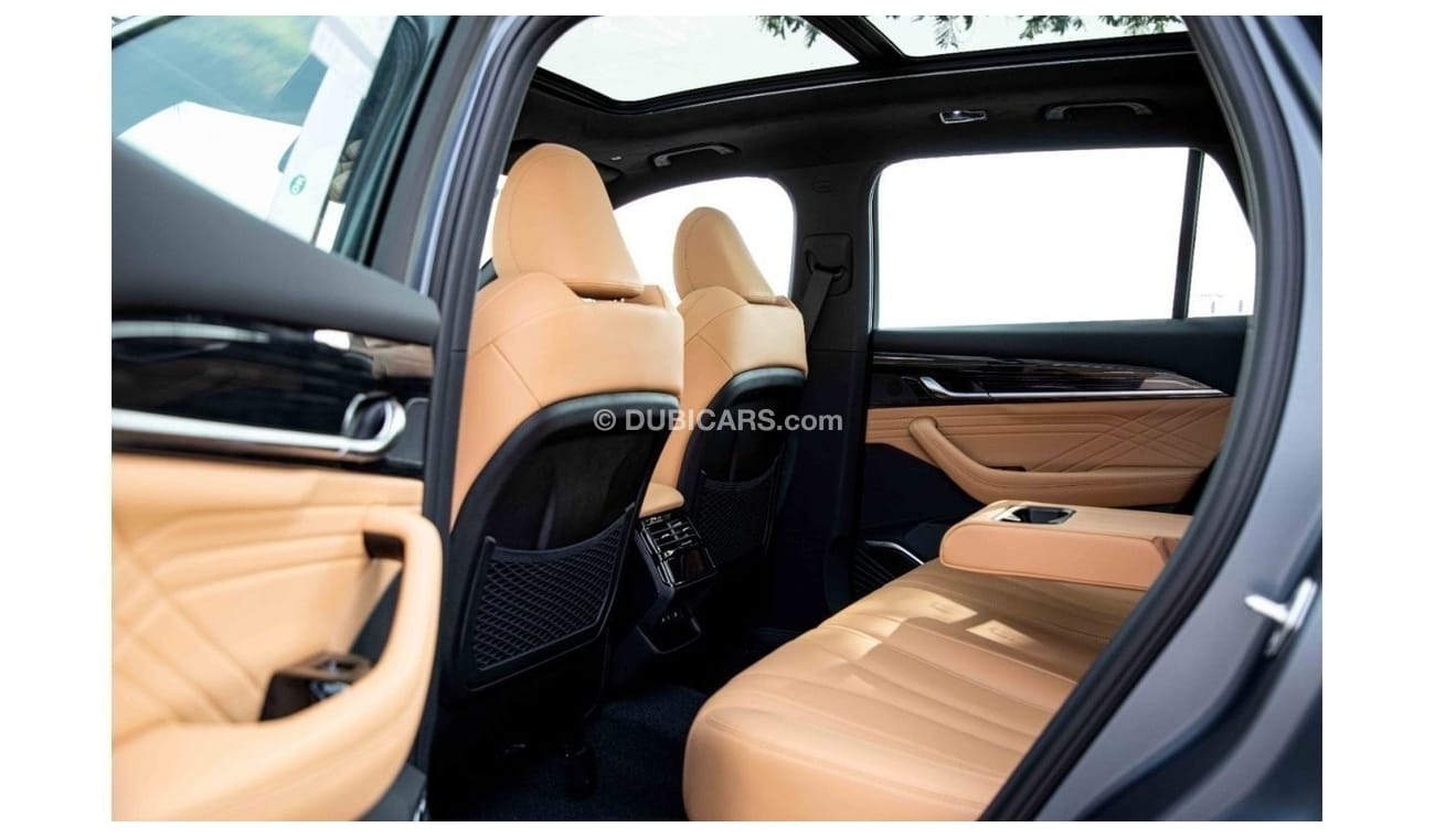 Geely Monjaro 2024 Geely Monjaro 4x4 2.0L GSO - Grey inside Black & Brown  | Export Only