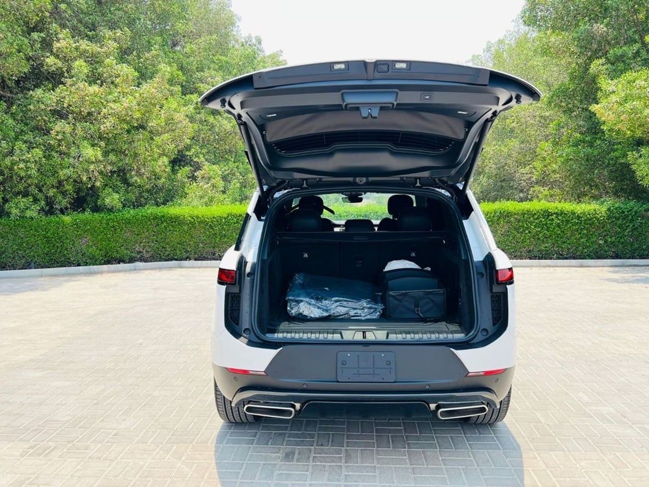 Land Rover Range Rover Sport SE P400 3.0L Range Rover Sport SE - 2025 - White