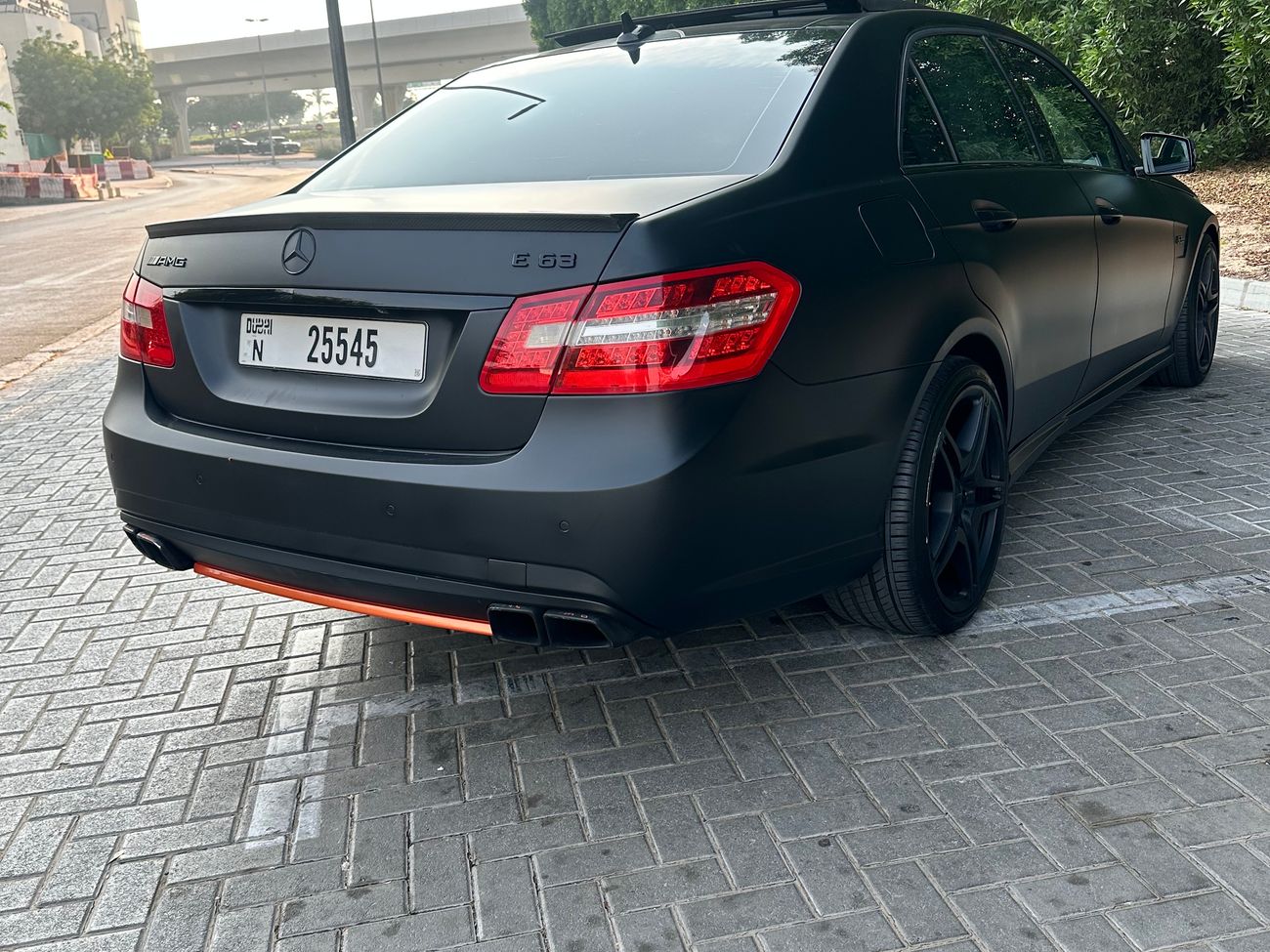 Mercedes-Benz E 63 AMG