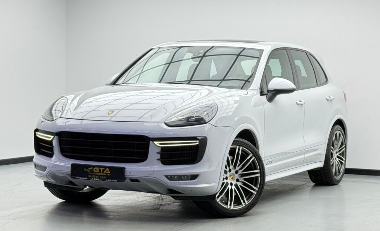 Porsche Cayenne GTS 3.6L 2016 Porsche Cayenne GTS, Carbon Fiber Interior, Fully Loaded, Excellent Condition, GCC