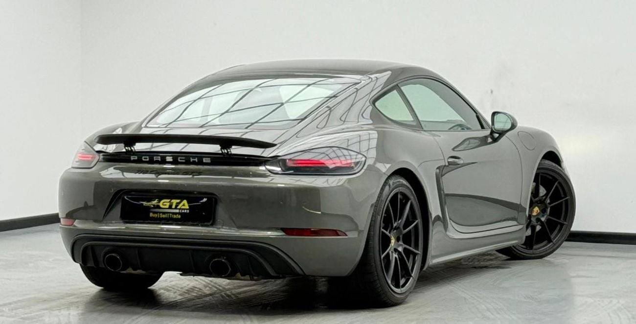 Porsche 718 Cayman 2025 Porsche 718 Cayman GTS, 2028 Porsche Warranty, Full Porsche Service History, Low Km, GCC