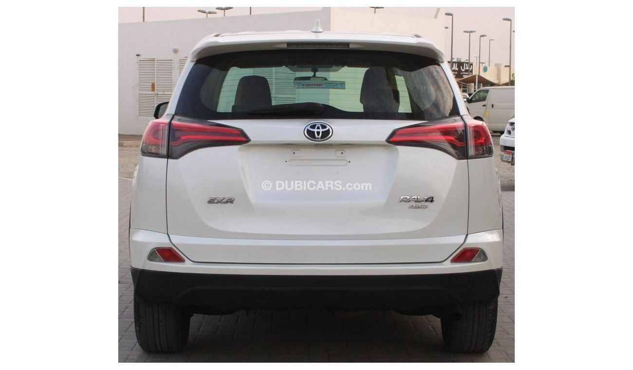 تويوتا راف ٤ EXR تويوتا راف فور خليجي 2018 بحالة ممتازة