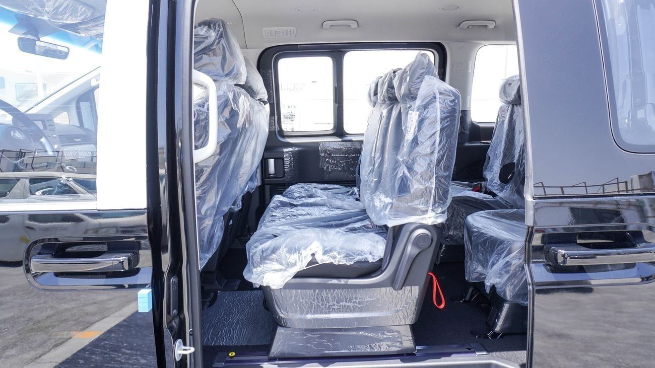 Hyundai Staria HYUNDAI STARIA DIESEL 2025