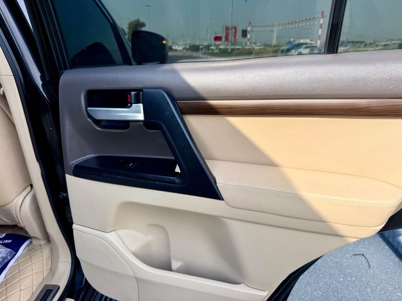 Toyota Land Cruiser GXR