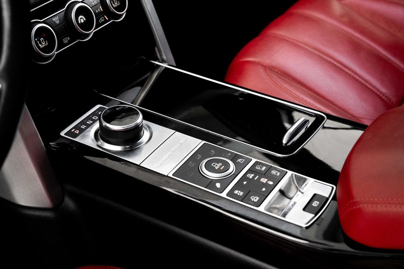 Land Rover Range Rover | 3,133 P.M  | 0% Downpayment | Under Warranty