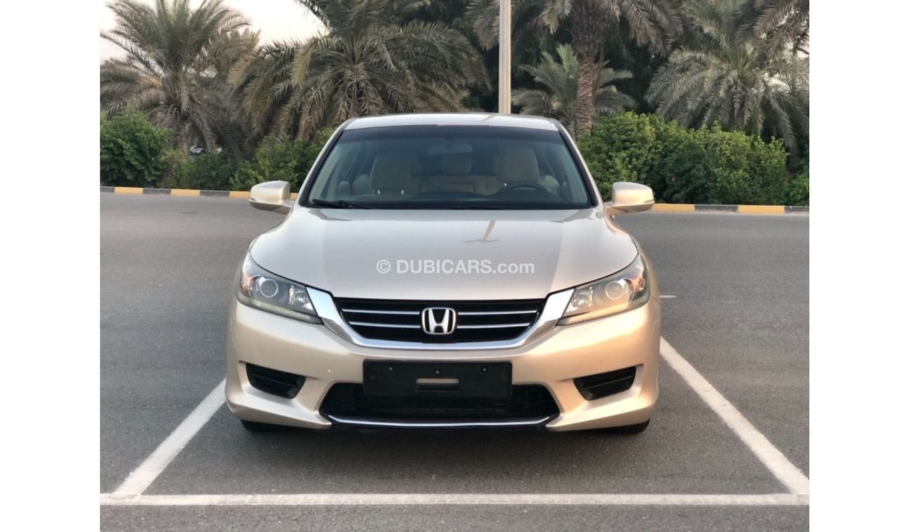 هوندا أكورد موديل 2013 GCC CAR PREFECT CONDITION INSIDE AND OUTSIDE