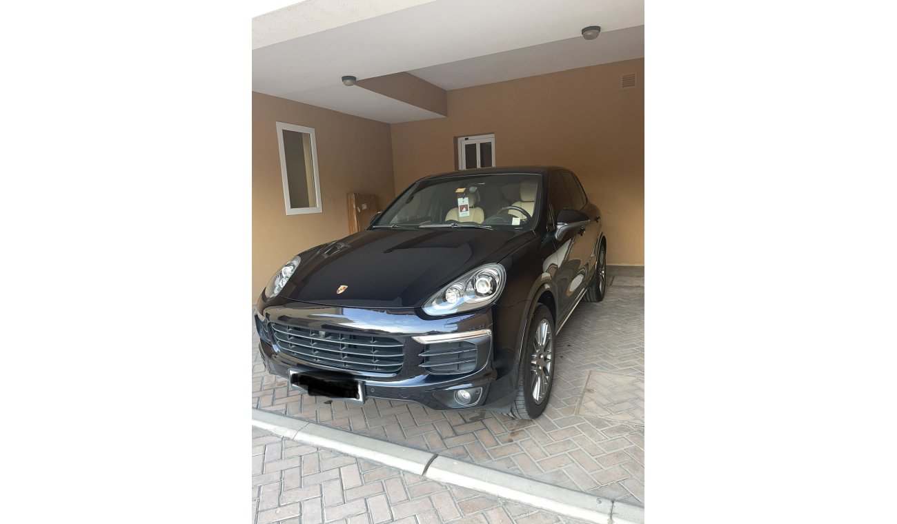 Porsche Cayenne Platinium edition