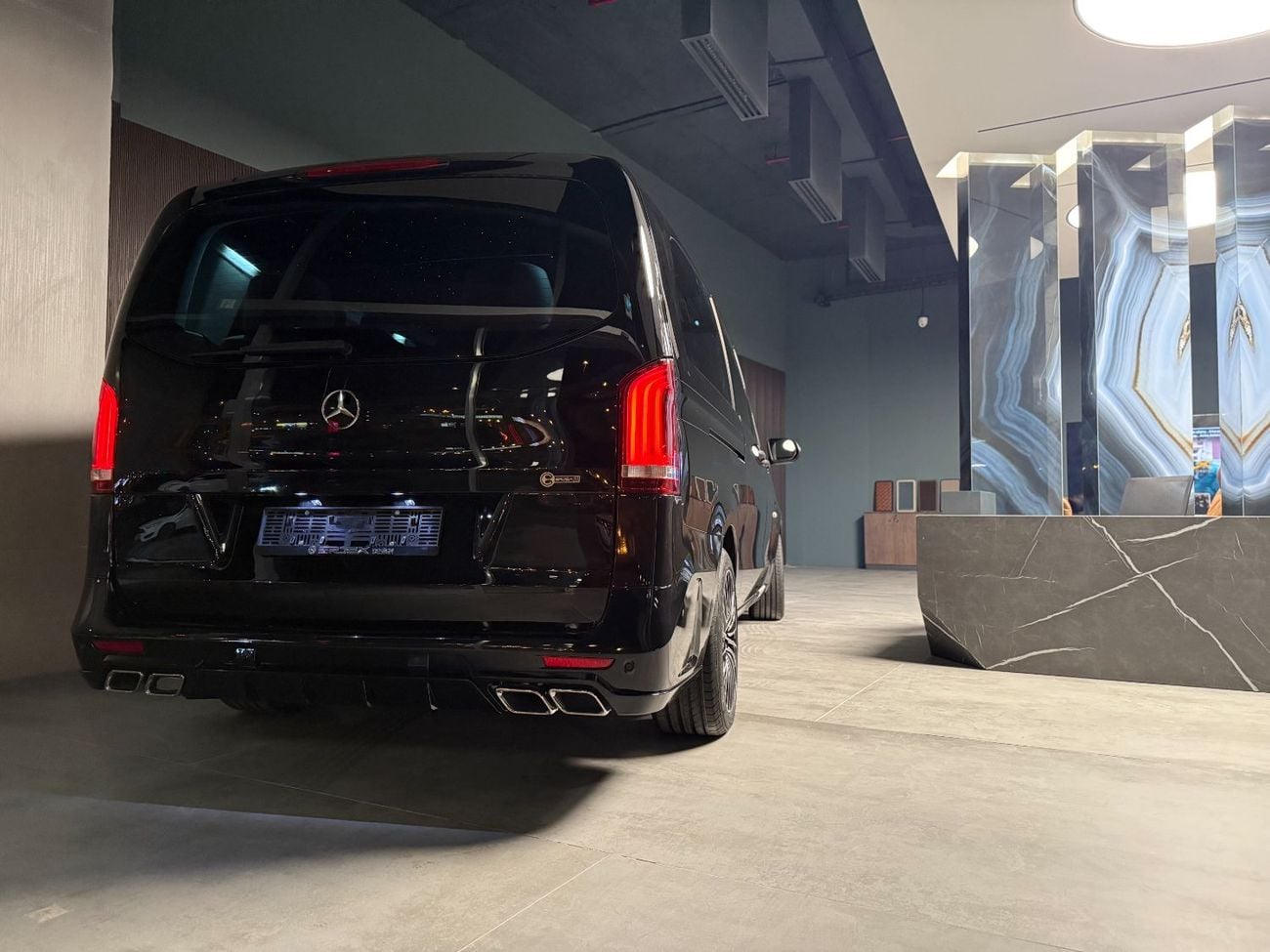 Mercedes Benz Vito TOURER SELECT ERTEX LUXURY CAR DESIGN CO. - 35th YEAR GEOMETRIC